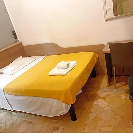 Hotel Bissi *