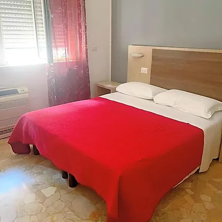 Hotel Bissi *