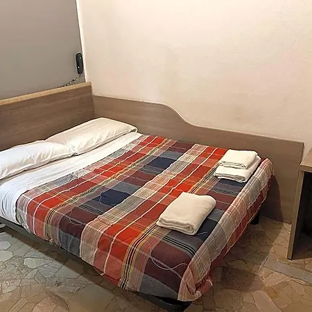 Bissi فندق ميلان